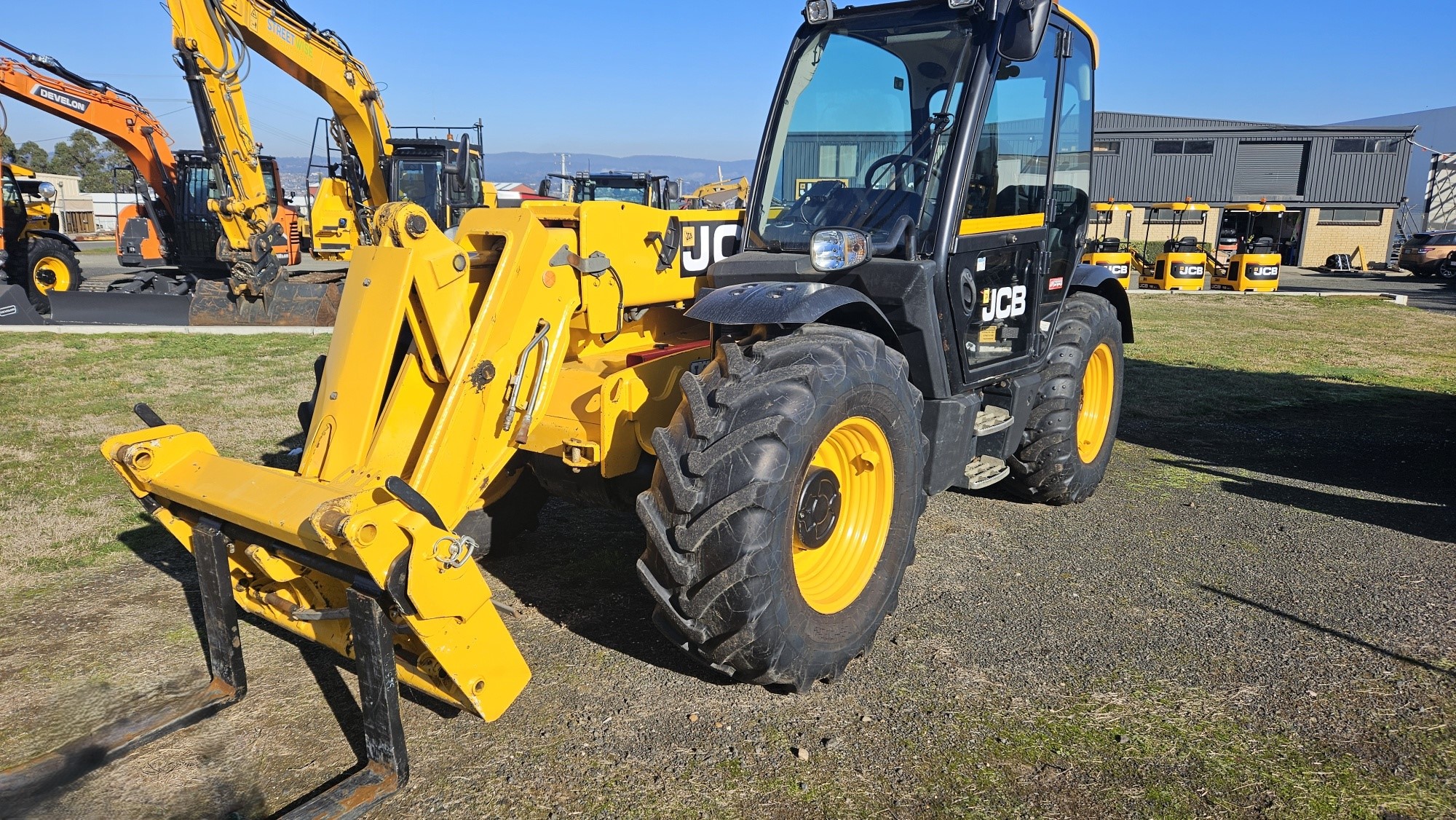 2018 2018 JCB 531-70 Agri telehandler Telehandler for sale
